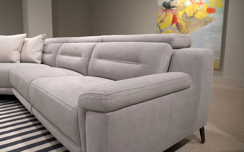 Sectional details | Fabric | Maestrale Modern Motion Sectional | Mofit Home Furniture